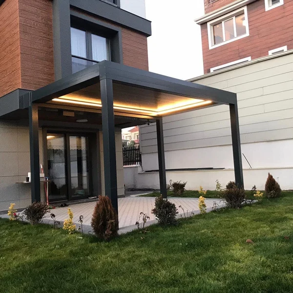 Maltepe bölgesi için Bayraktar Tente'nin İstanbul'da uyguladığı pergola tente örneği